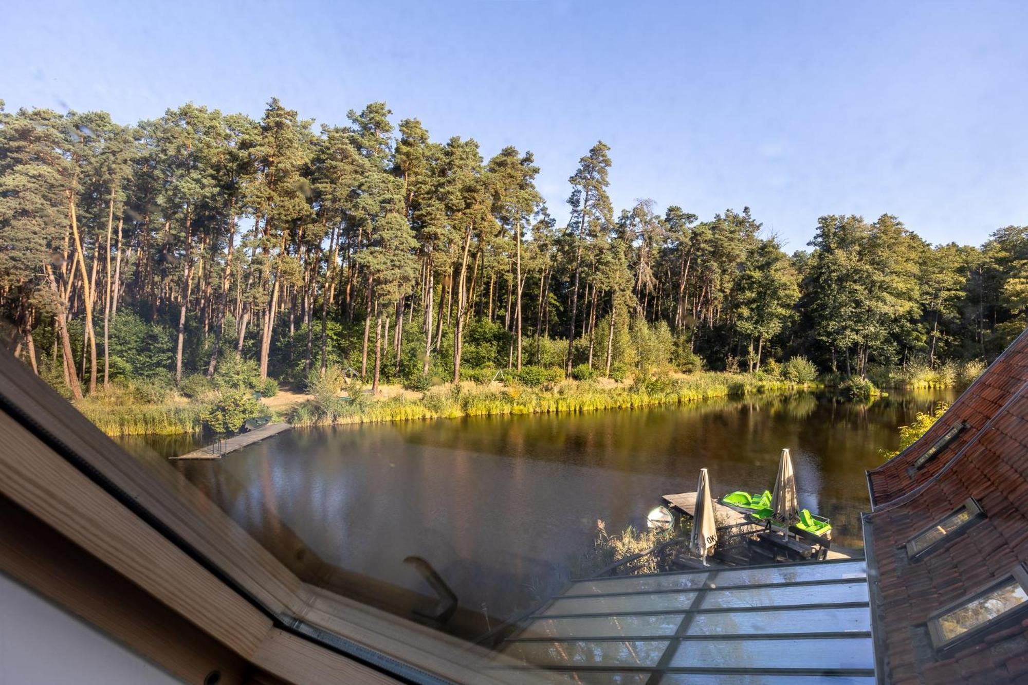 Gosciniec Pod Zajacem Oleśnica Exterior foto